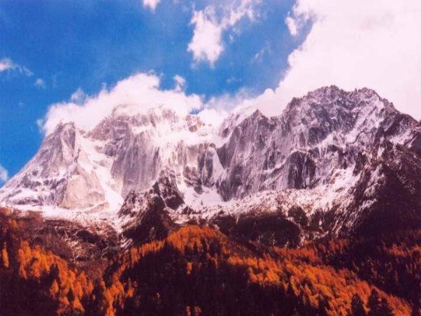 四姑娘山