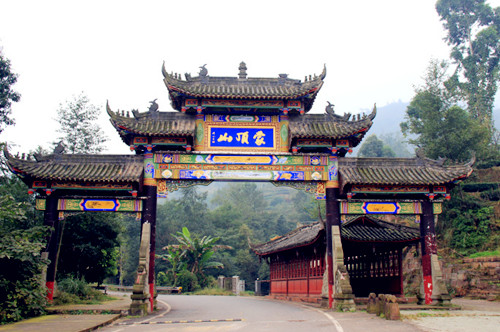 四川蒙顶山在哪里，蒙顶山海拔多少，蒙顶山旅游攻略