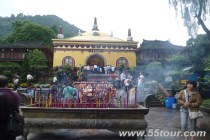 峨眉山万年寺介绍