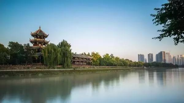 成都旅游必去的地方