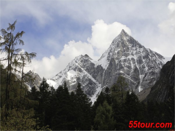 毕棚沟雪山.JPG