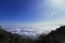赵公山房车营地露营，1.5小时就能到达